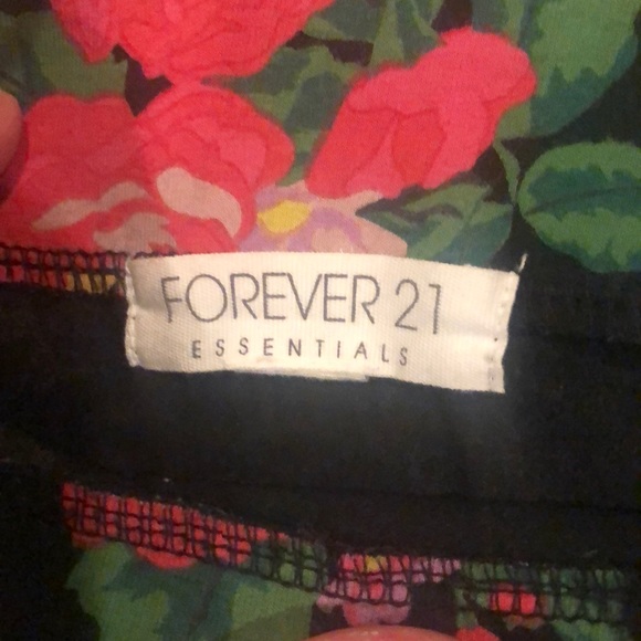 Mini Bodycon Floral Skirt - Forever 21 - Picture 3 of 3